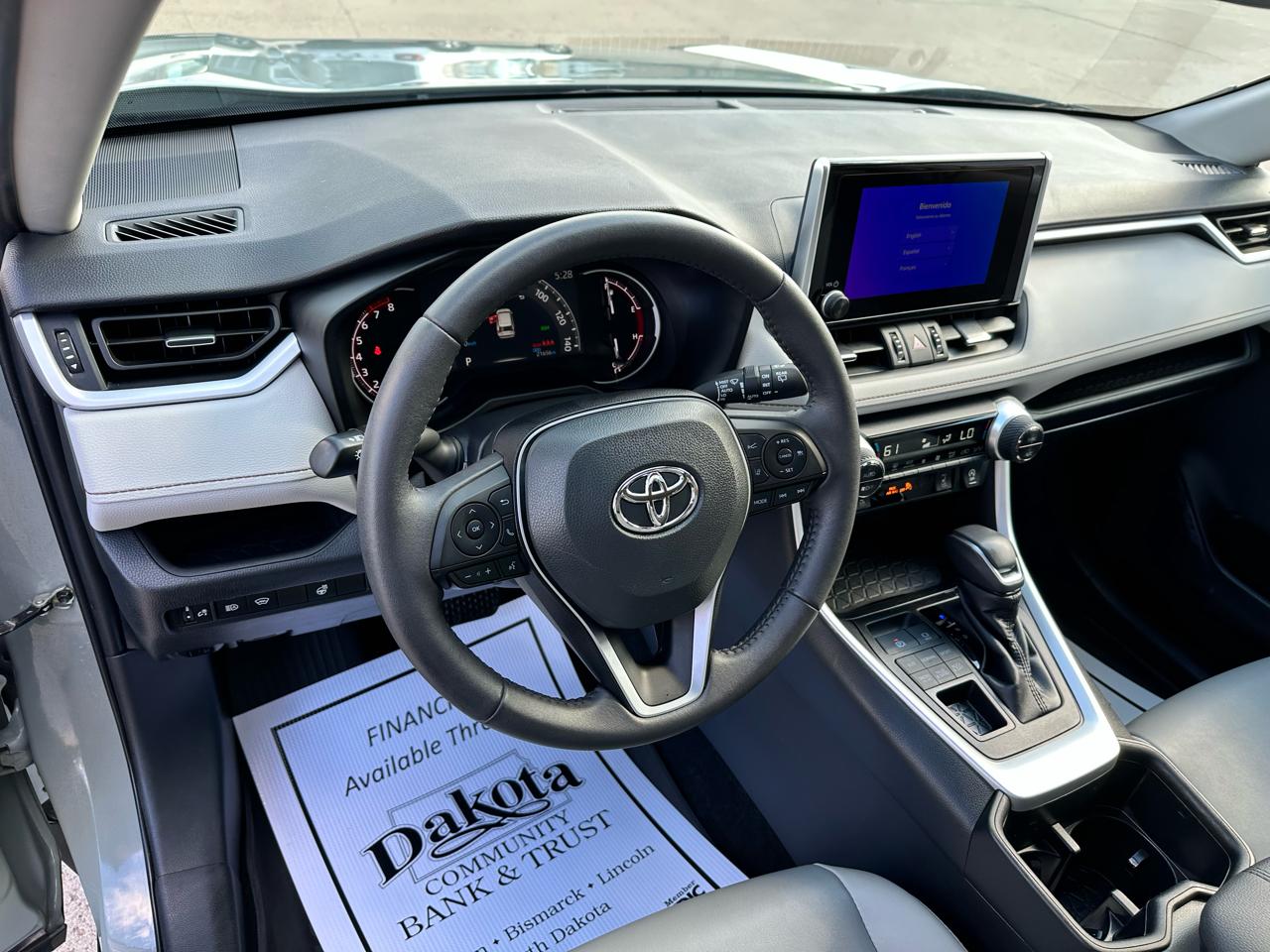 Toyota RAV4 XLE Premium AWD 2023