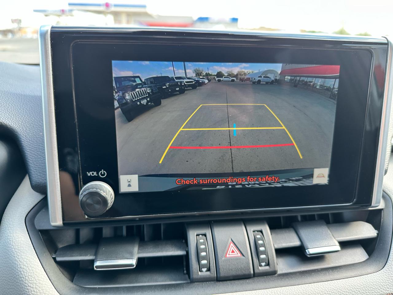 Toyota RAV4 XLE Premium AWD 2023