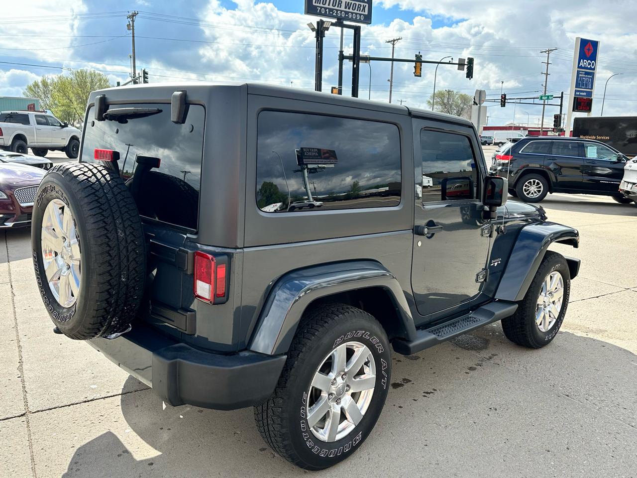 Jeep Wrangler Sahara 4WD 2016