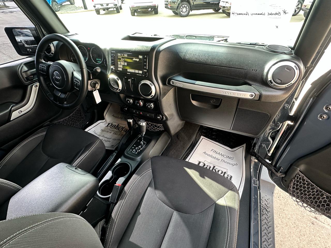 Jeep Wrangler Sahara 4WD 2016
