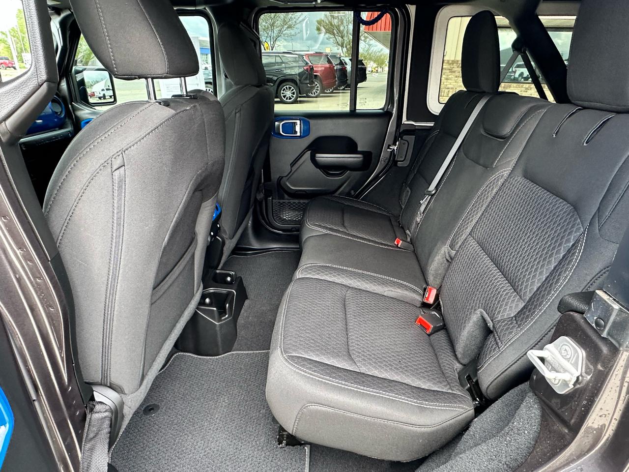 Jeep Wrangler Unlimited Sport 2021