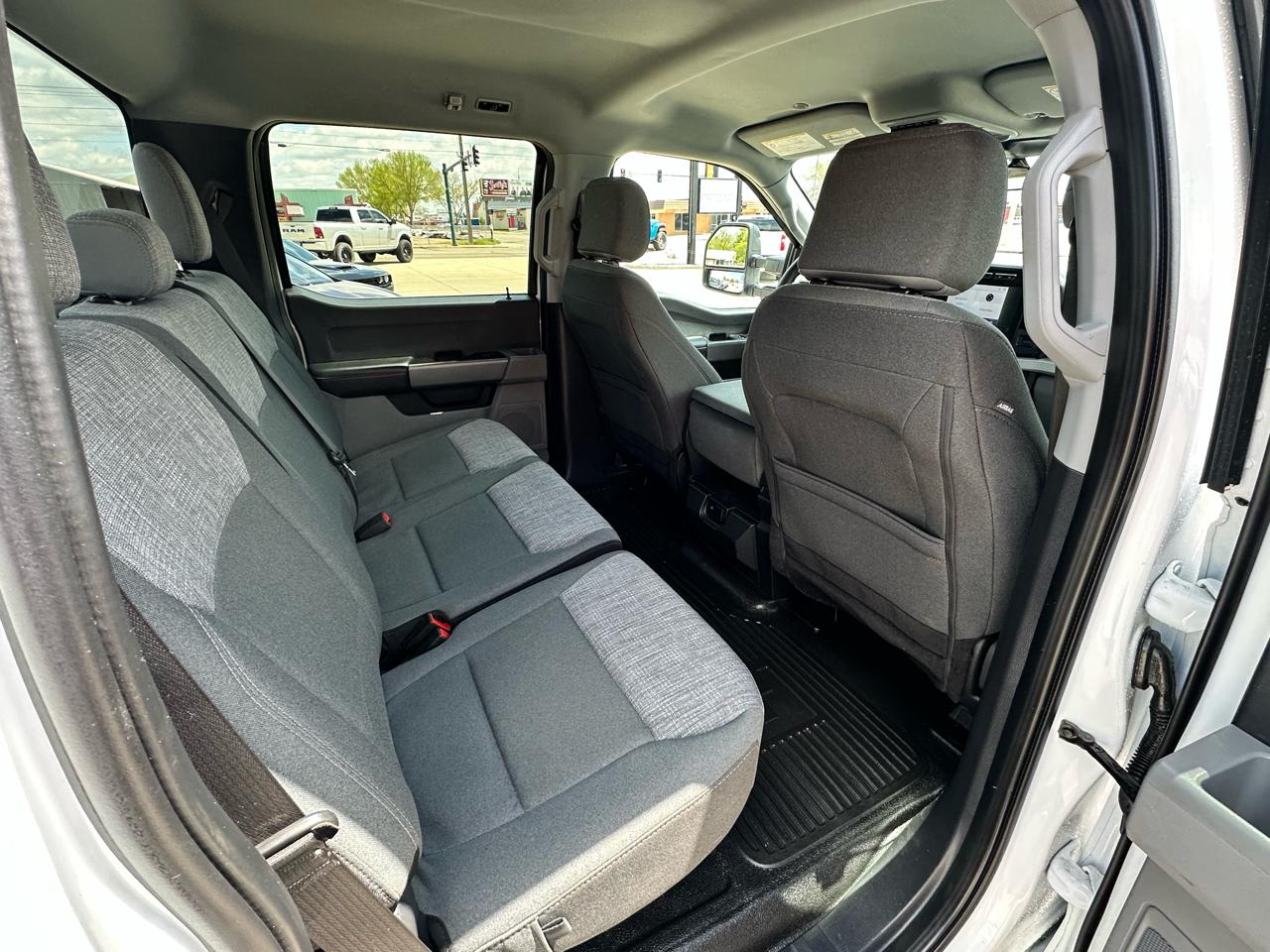Ford F-350 SD XLT Crew Cab Long Bed 4WD 2024