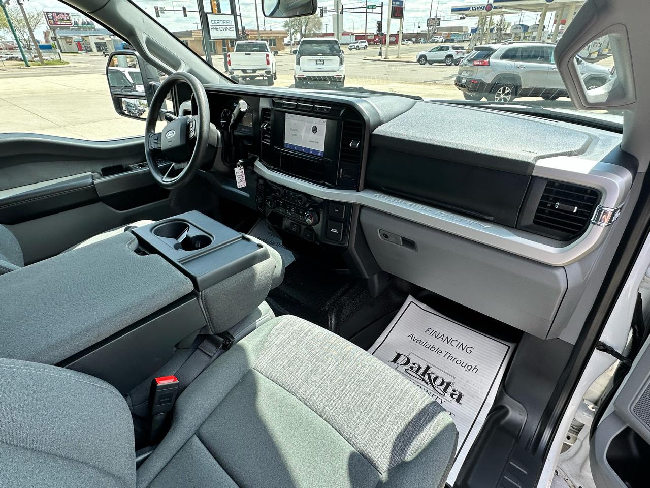 Ford F-350 SD XLT Crew Cab Long Bed 4WD 2024