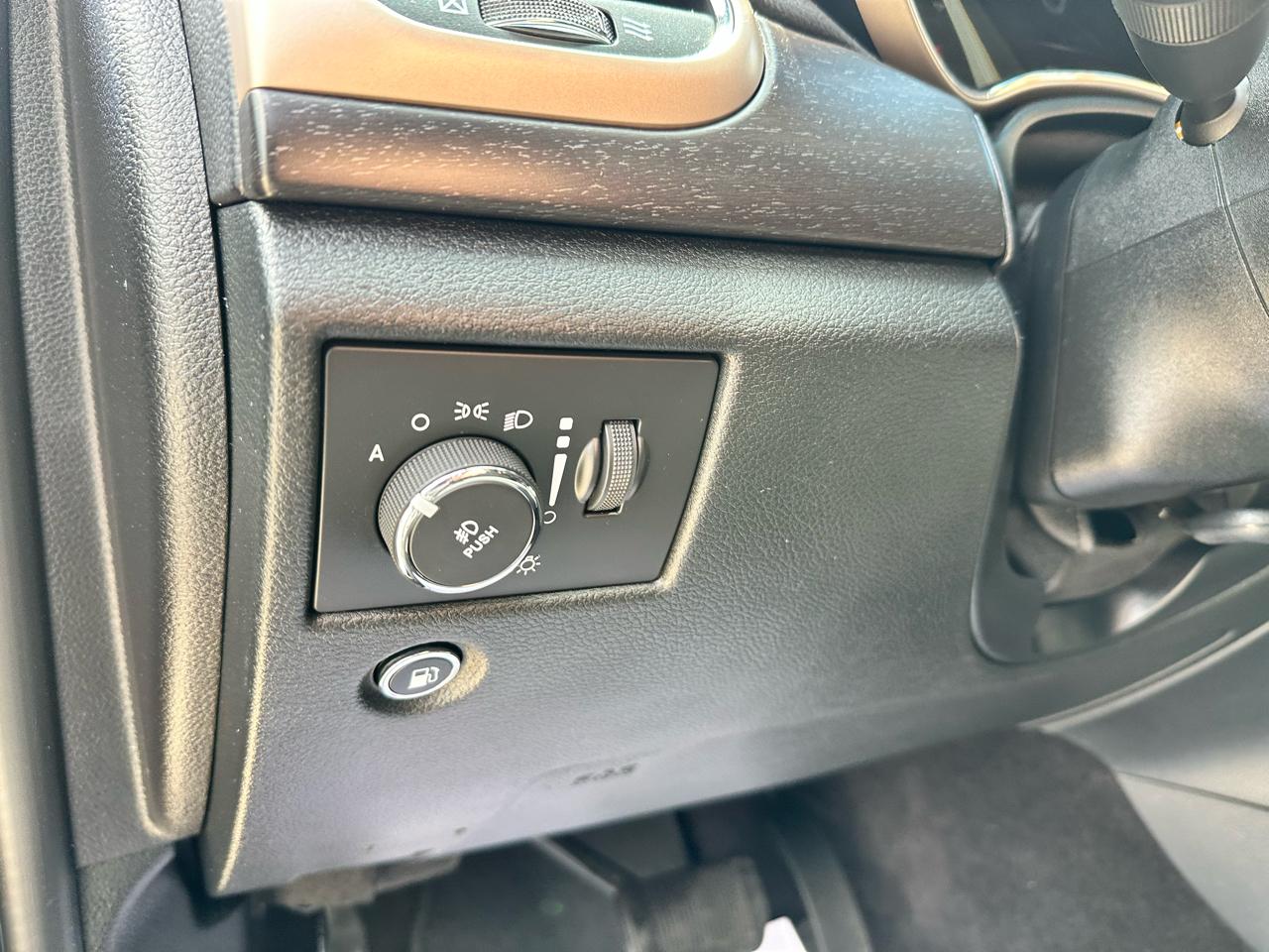Jeep Grand Cherokee Laredo 4WD 2016