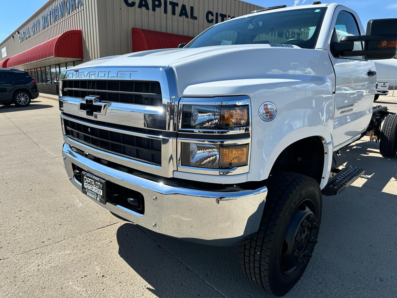 Chevrolet Silverado Medium Duty  2021
