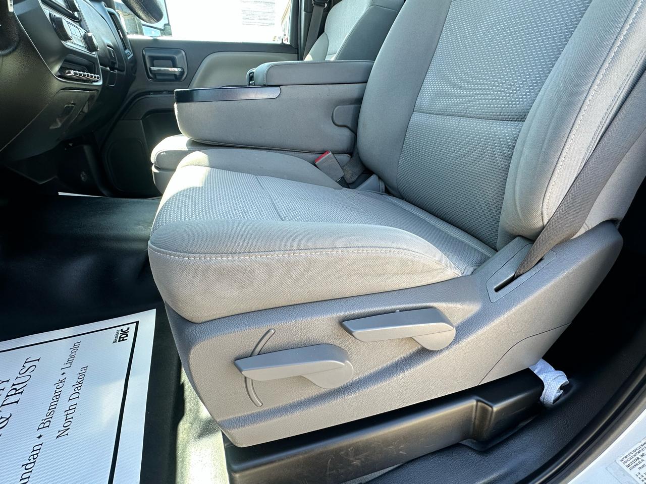 Chevrolet Silverado Medium Duty  2021