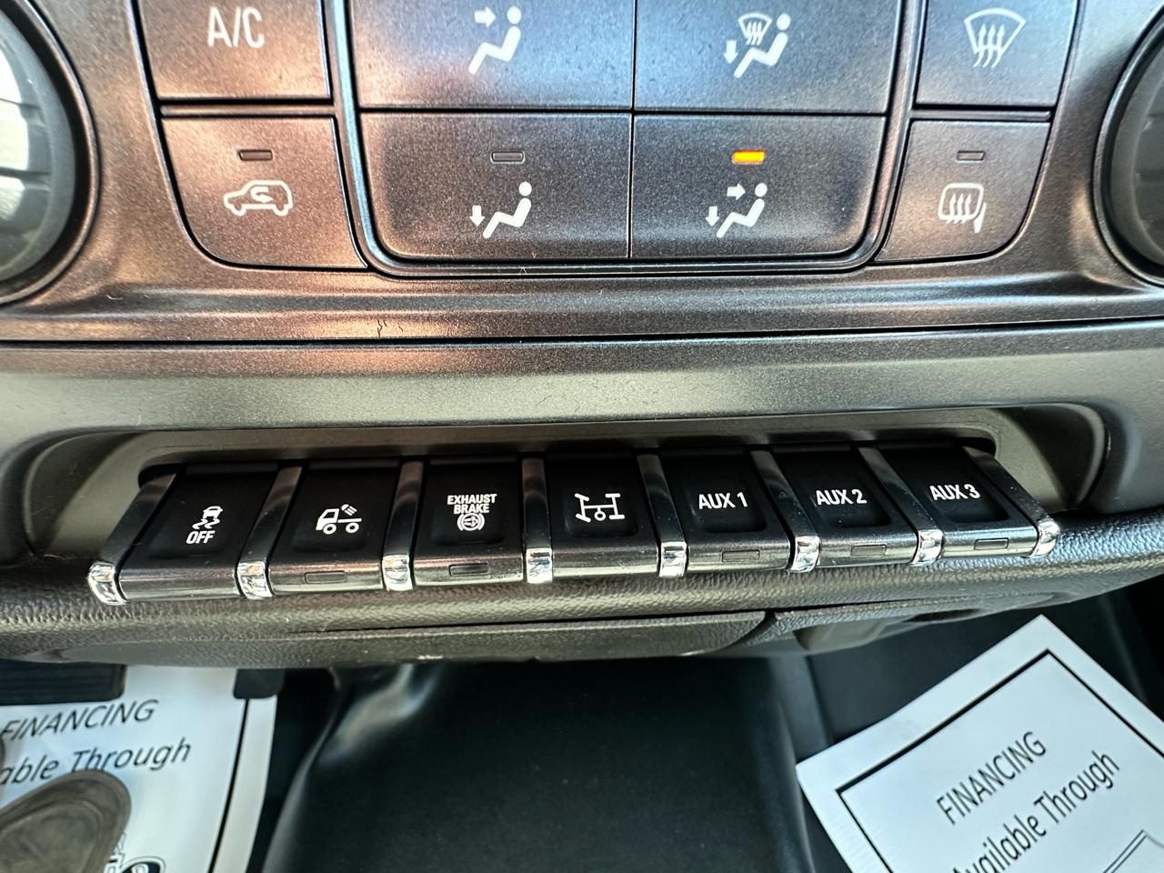 Chevrolet Silverado Medium Duty  2021