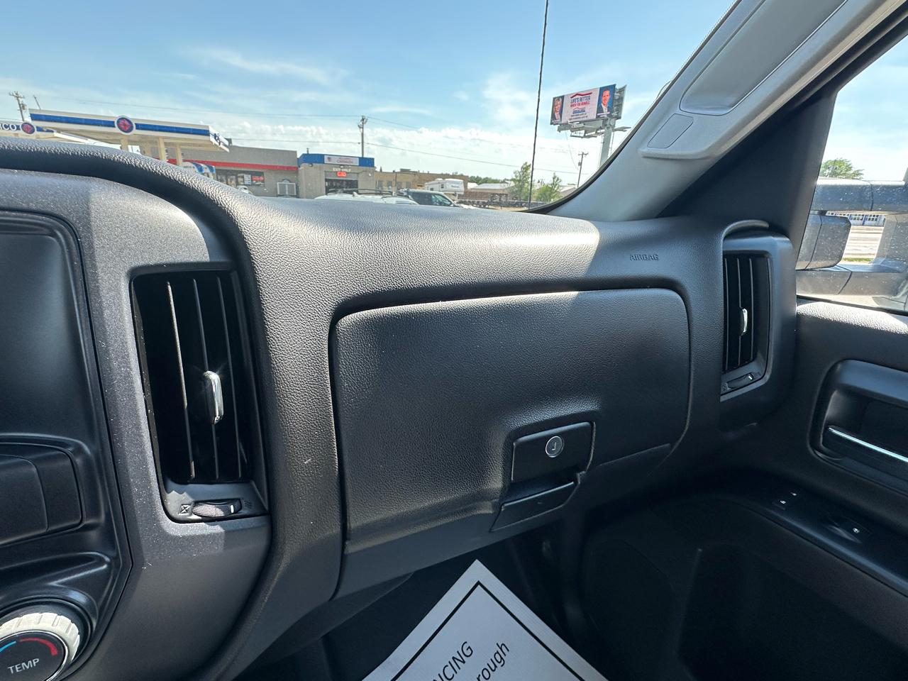 Chevrolet Silverado Medium Duty  2021