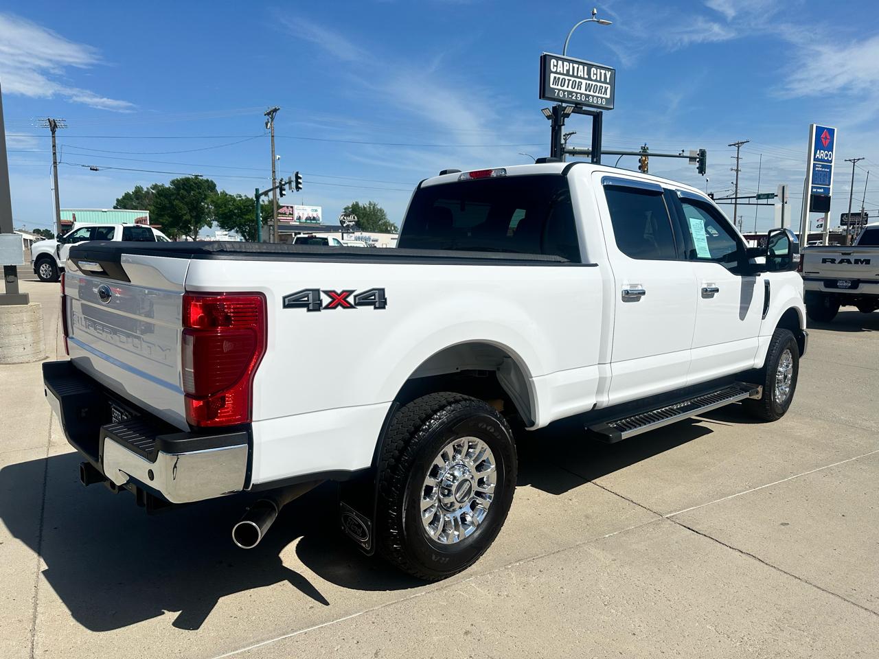 Ford F-250 SD XLT Crew Cab 4WD 2020