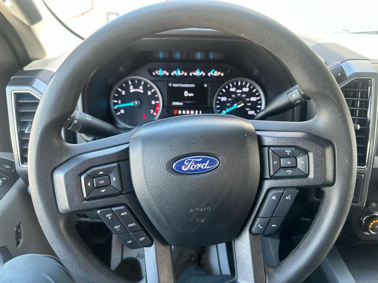 Ford F-250 SD XLT Crew Cab 4WD 2020