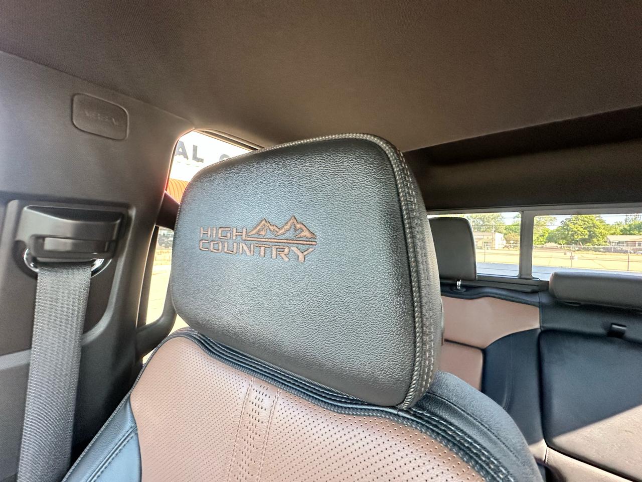 Chevrolet Silverado 3500HD High Country Crew Cab 4WD 2024