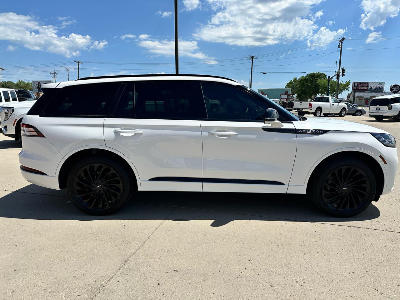 Lincoln Aviator  2025