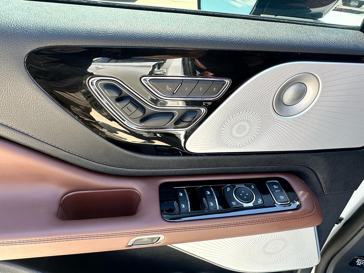 Lincoln Aviator  2025