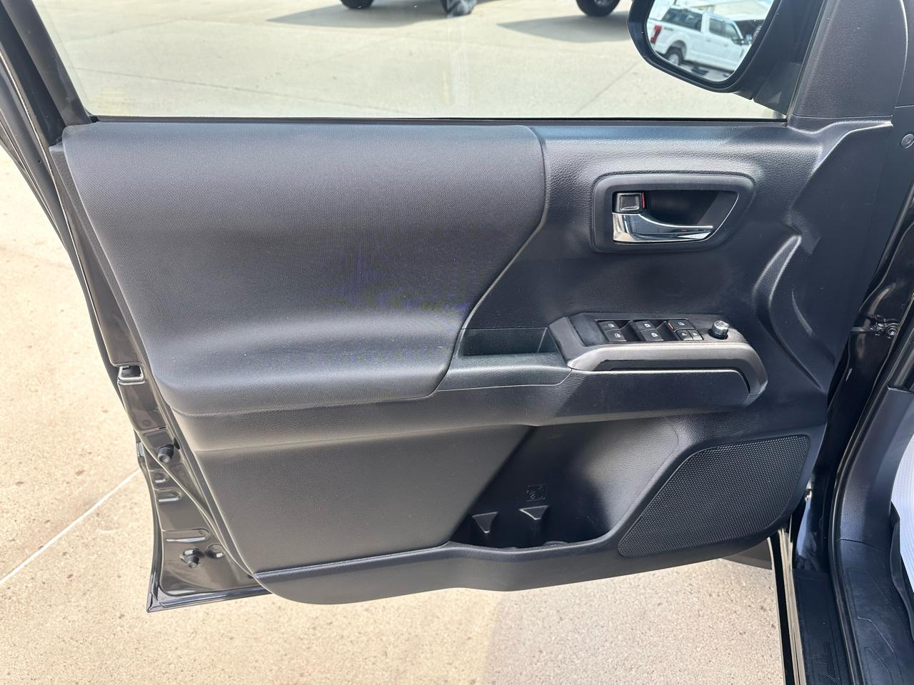 Toyota Tacoma SR5 Double Cab V6 2018