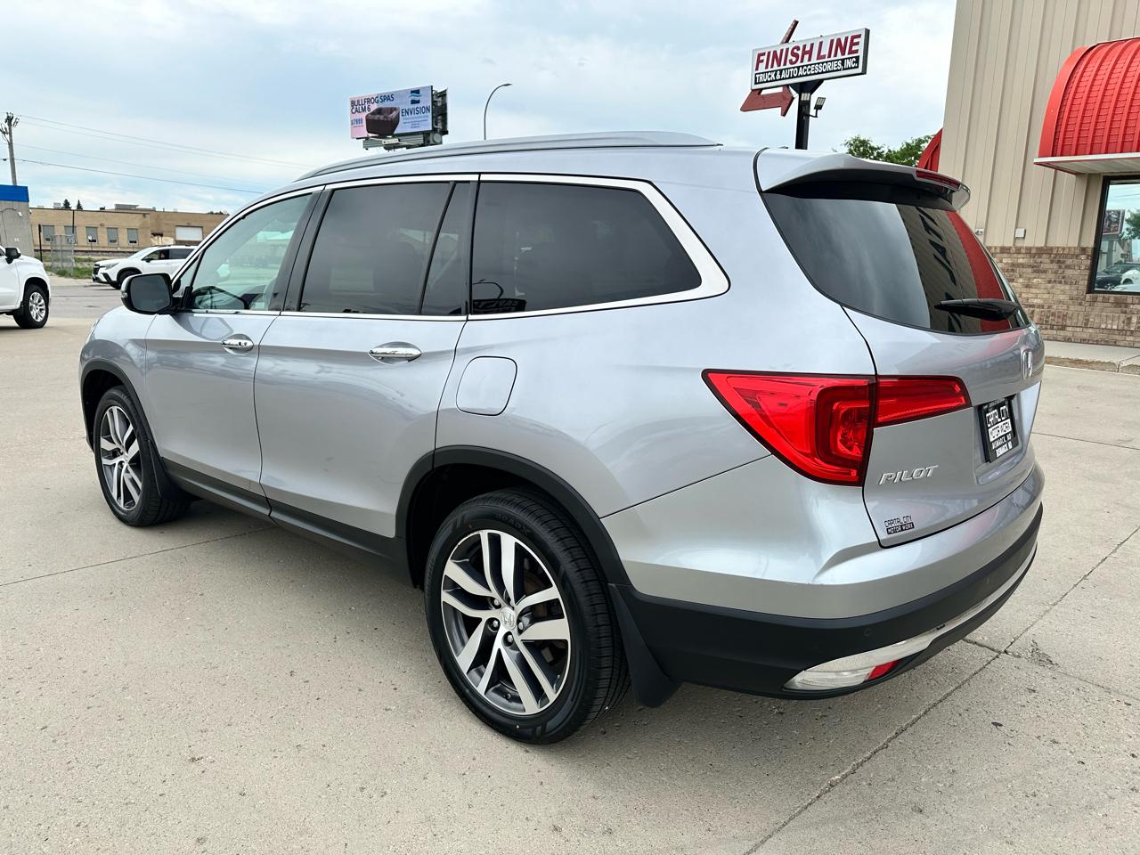 Honda Pilot Touring 4WD 2017