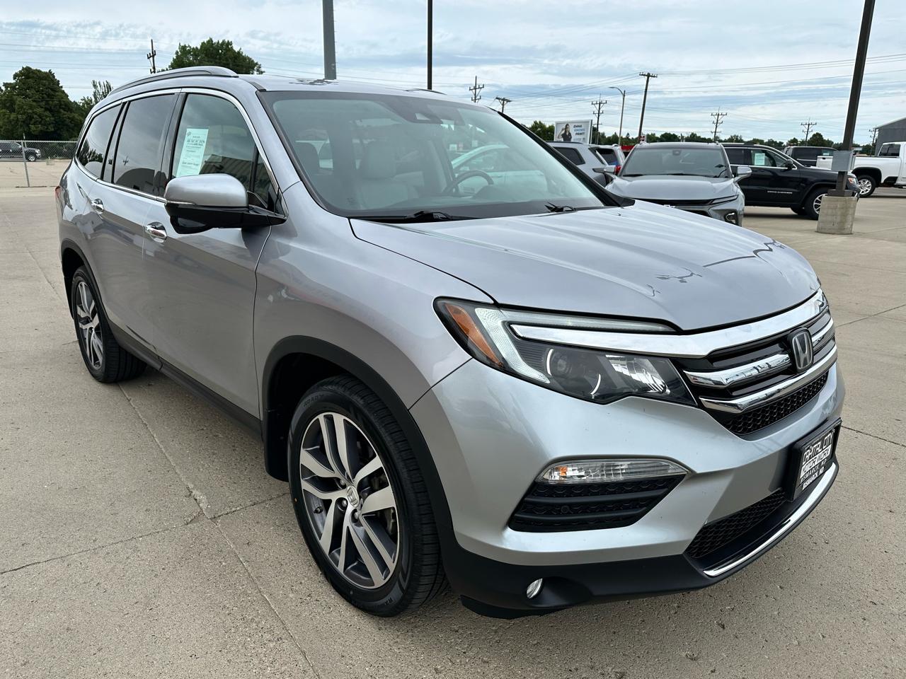 Honda Pilot Touring 4WD 2017