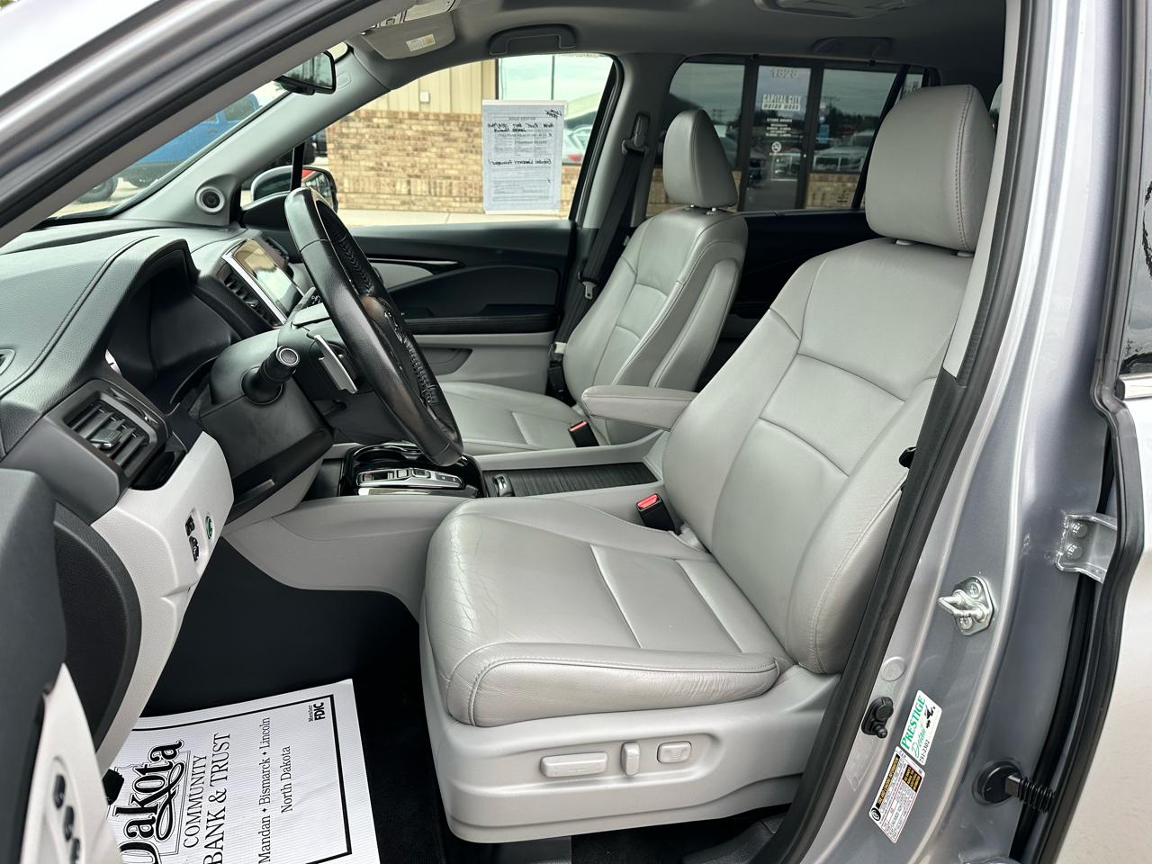 Honda Pilot Touring 4WD 2017