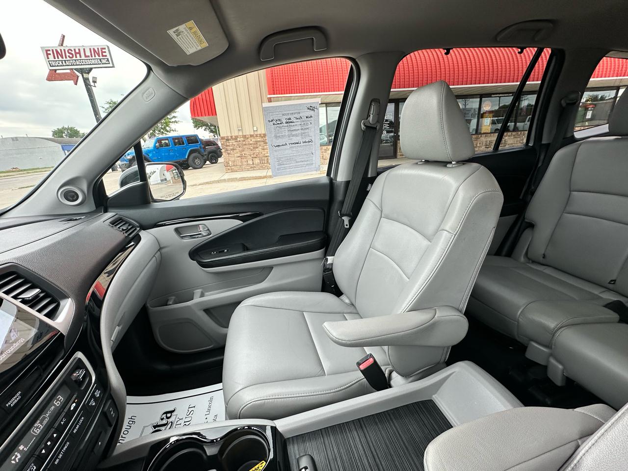 Honda Pilot Touring 4WD 2017