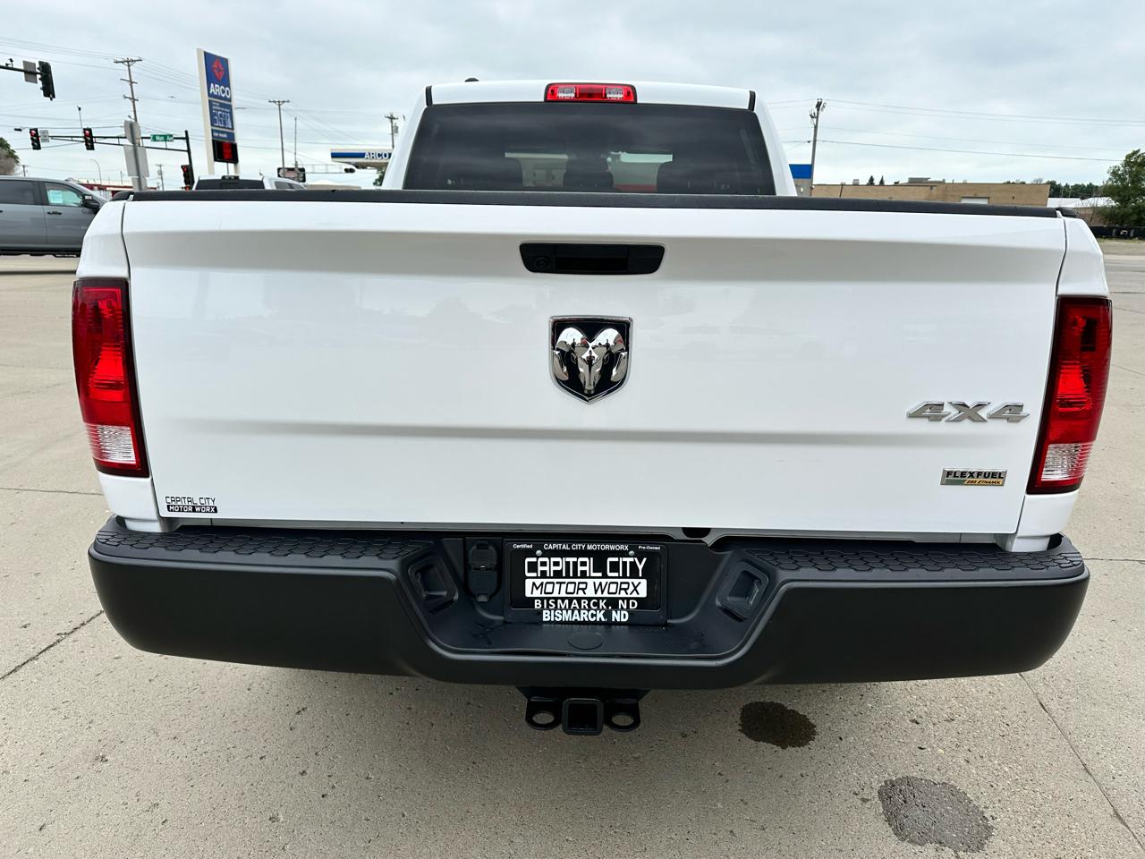 RAM 1500 Classic Tradesman Quad Cab 4WD 2019
