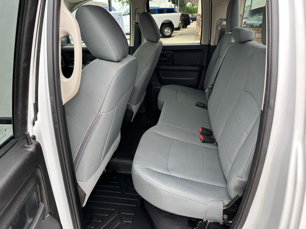 RAM 1500 Classic Tradesman Quad Cab 4WD 2019