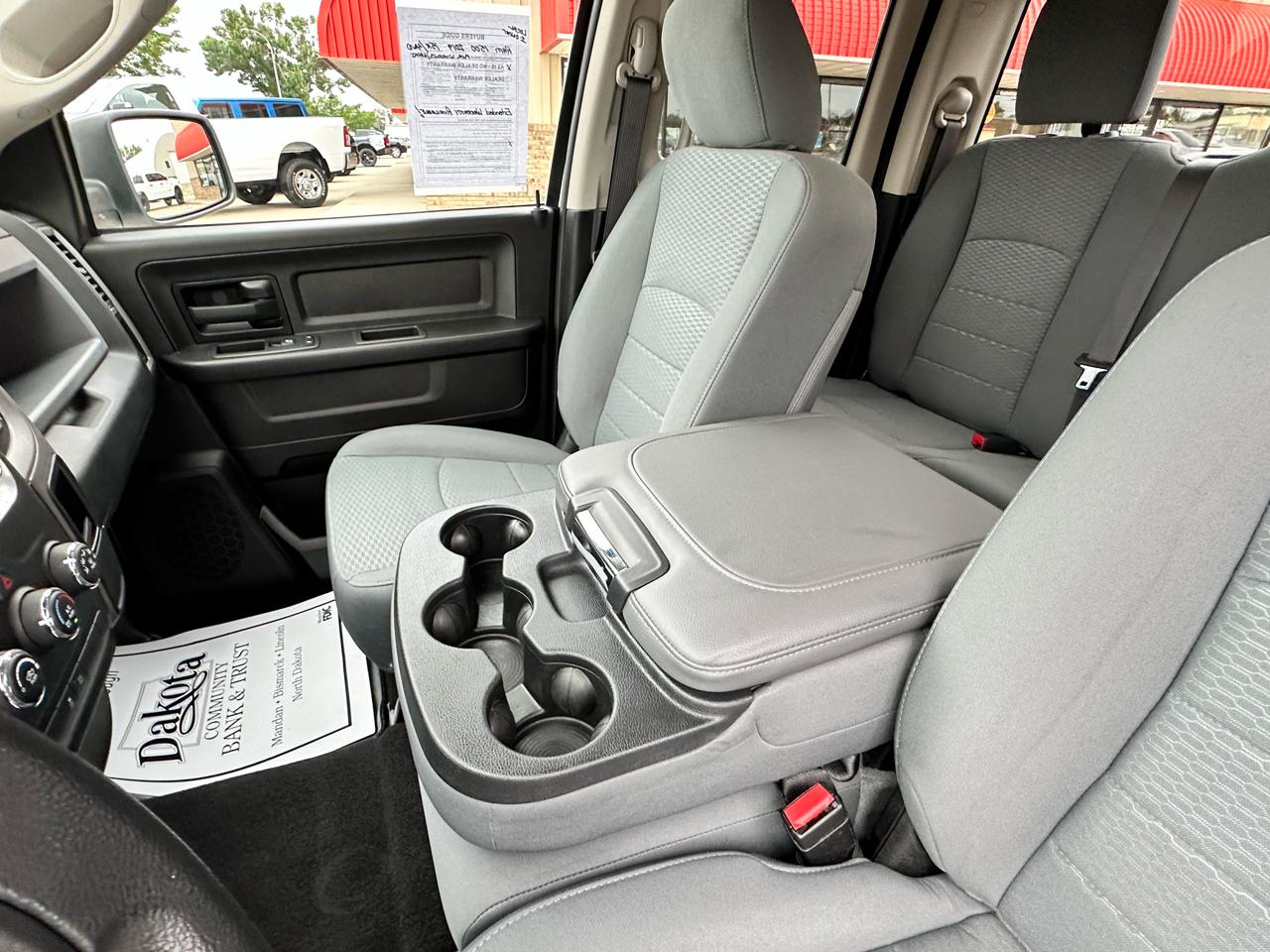 RAM 1500 Classic Tradesman Quad Cab 4WD 2019