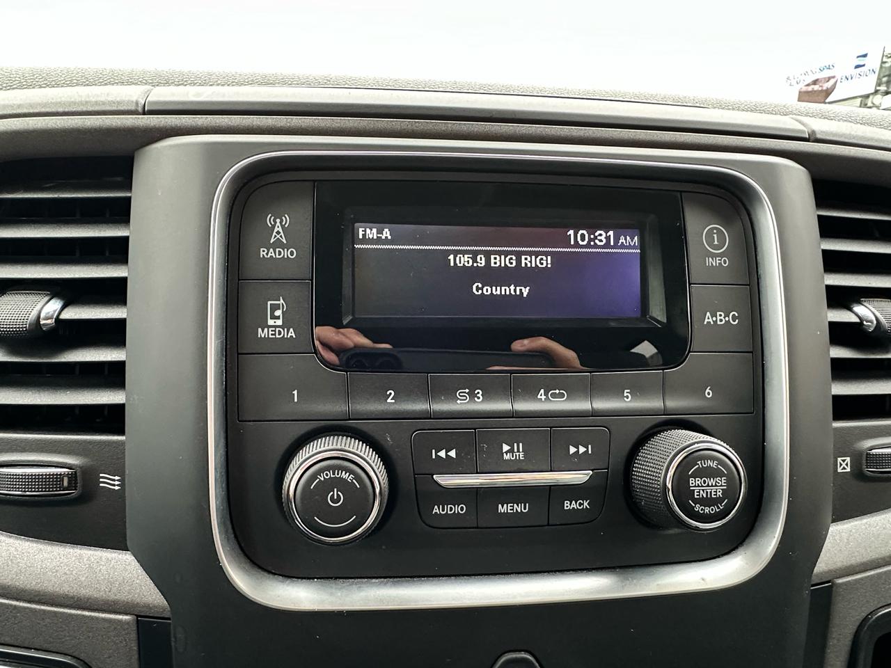 RAM 1500 Classic Tradesman Quad Cab 4WD 2019