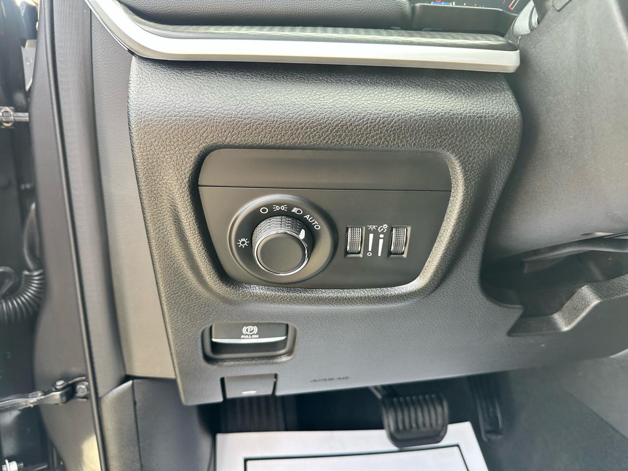 Jeep Grand Cherokee  2024