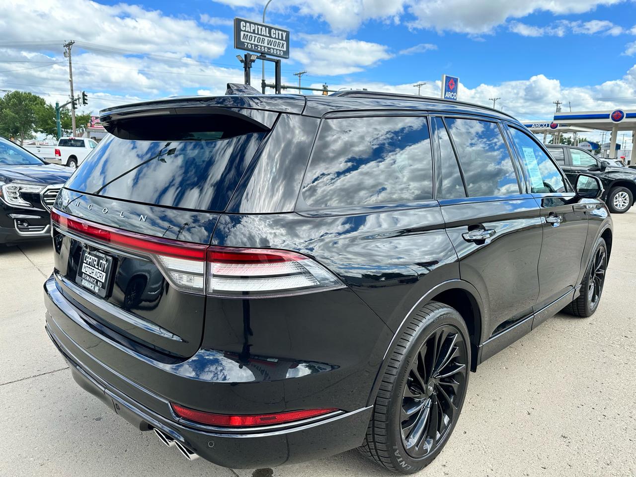 Lincoln Aviator  2025