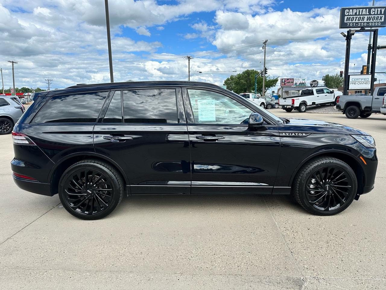 Lincoln Aviator  2025