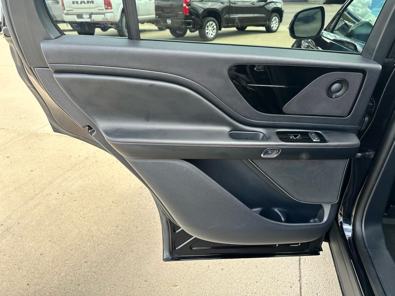 Lincoln Aviator  2025