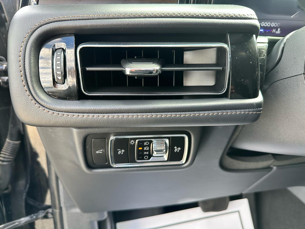 Lincoln Aviator  2025