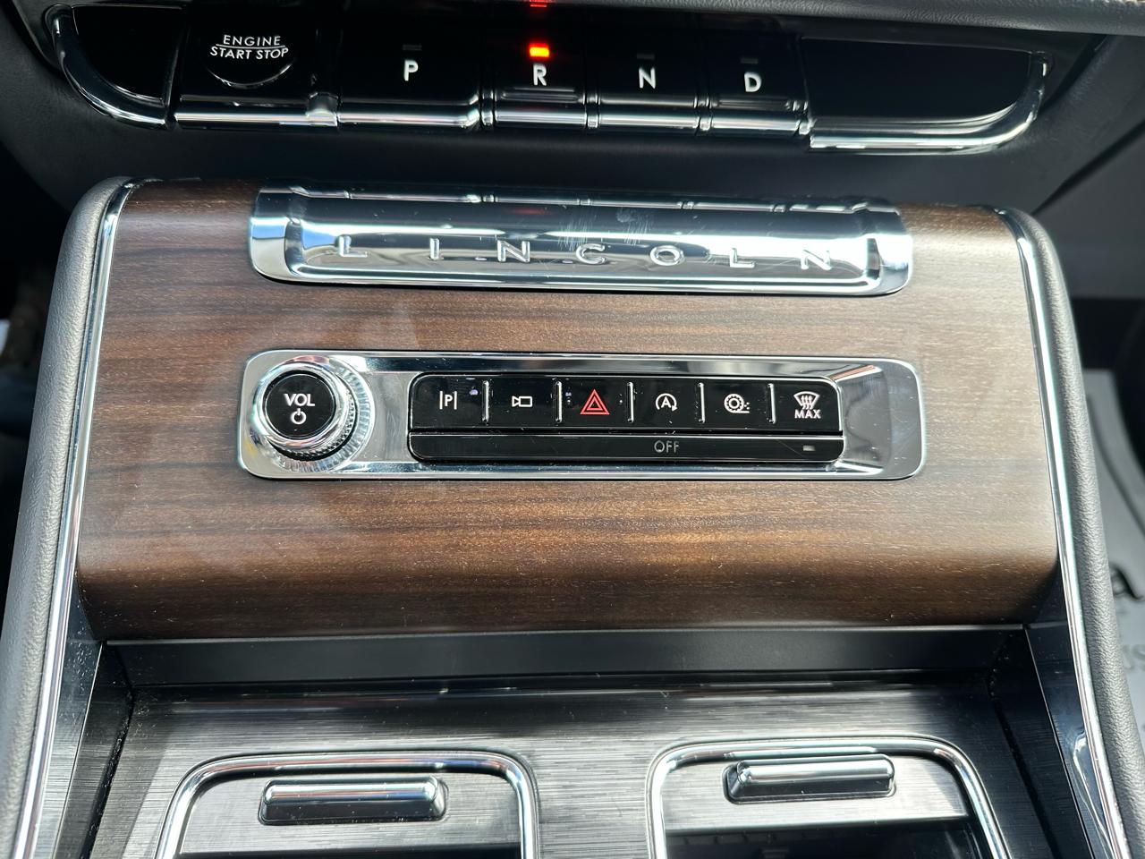 Lincoln Aviator  2025