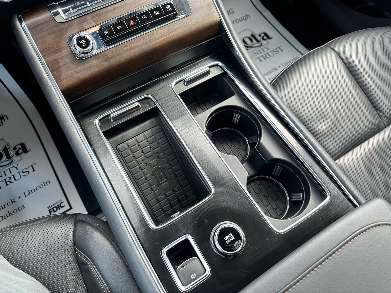 Lincoln Aviator  2025