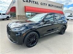 2025 Lincoln Aviator 