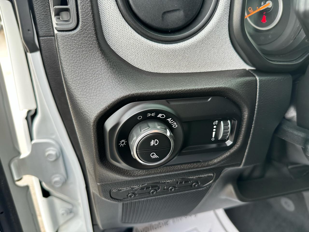 Jeep Gladiator  2025