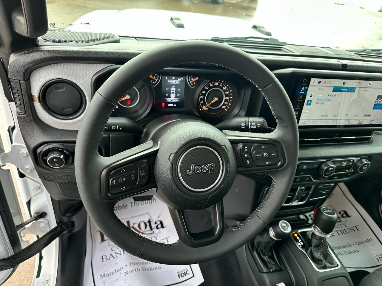 Jeep Gladiator  2025