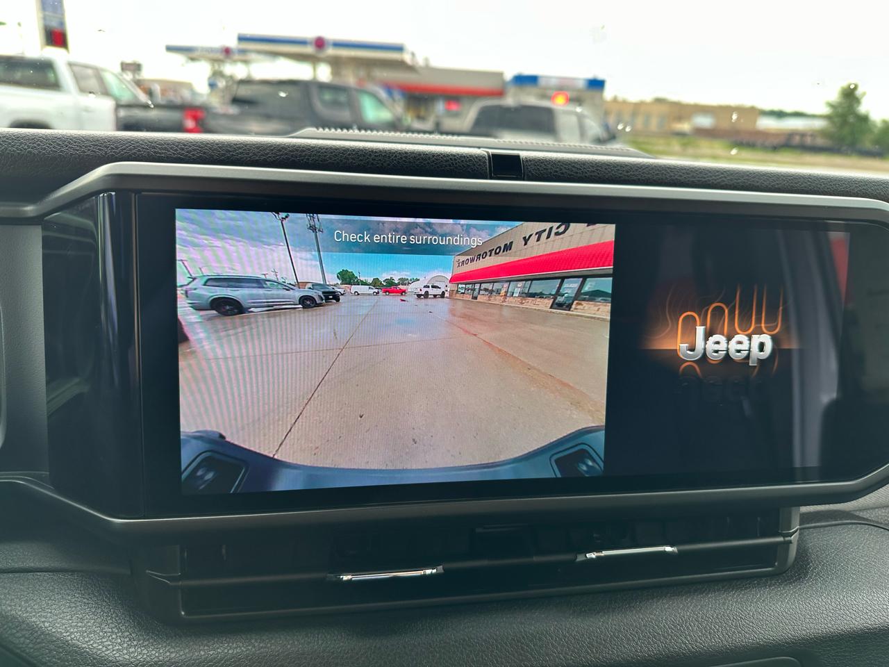 Jeep Gladiator  2025