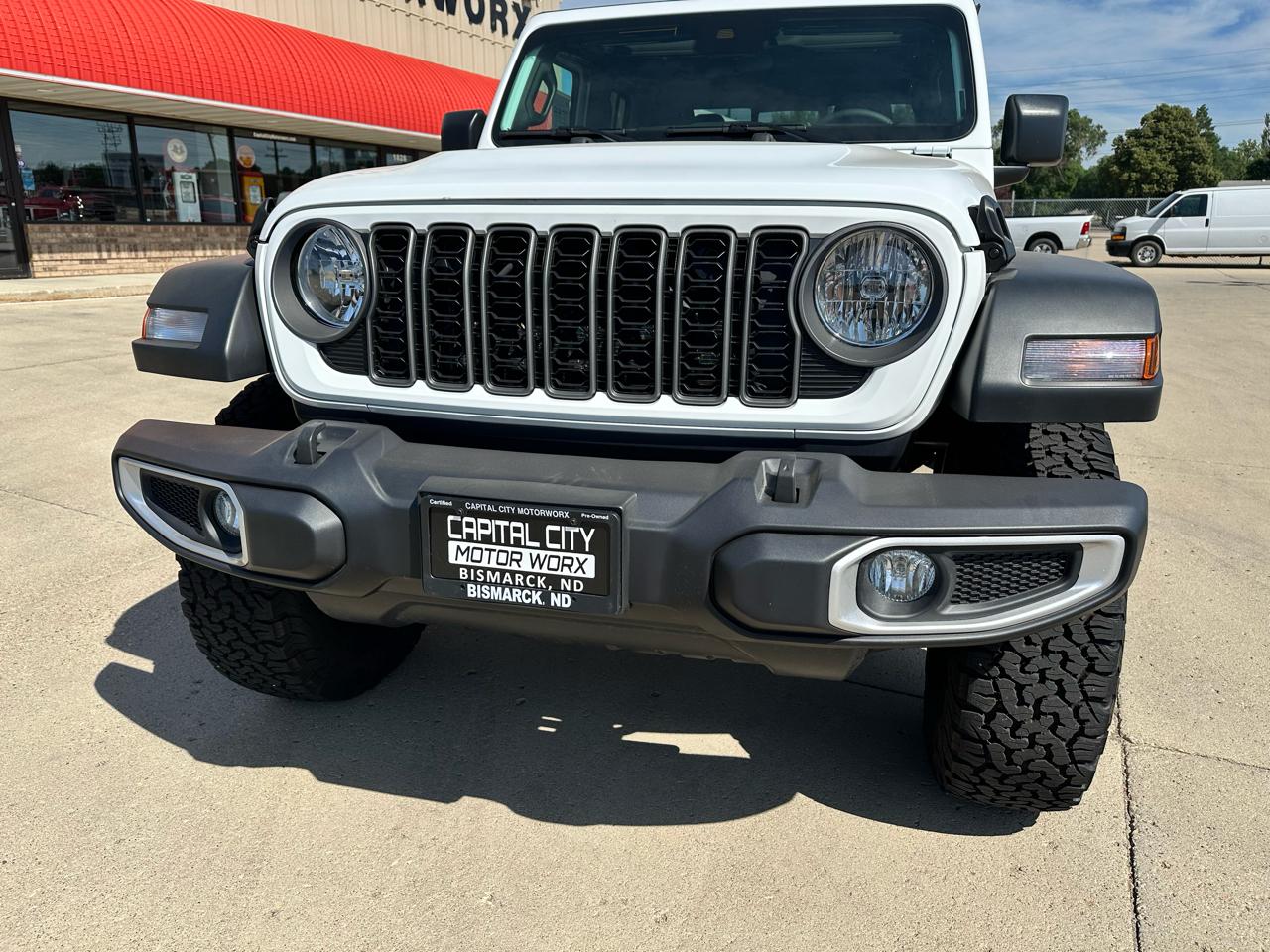 Jeep Gladiator  2025