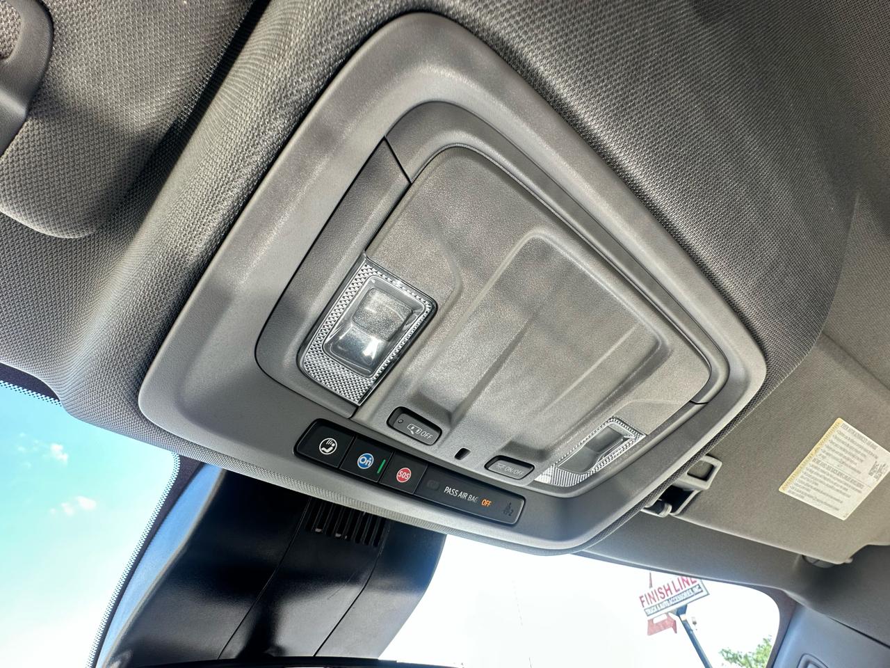 Chevrolet Silverado 1500 LT Crew Cab 4WD 2025