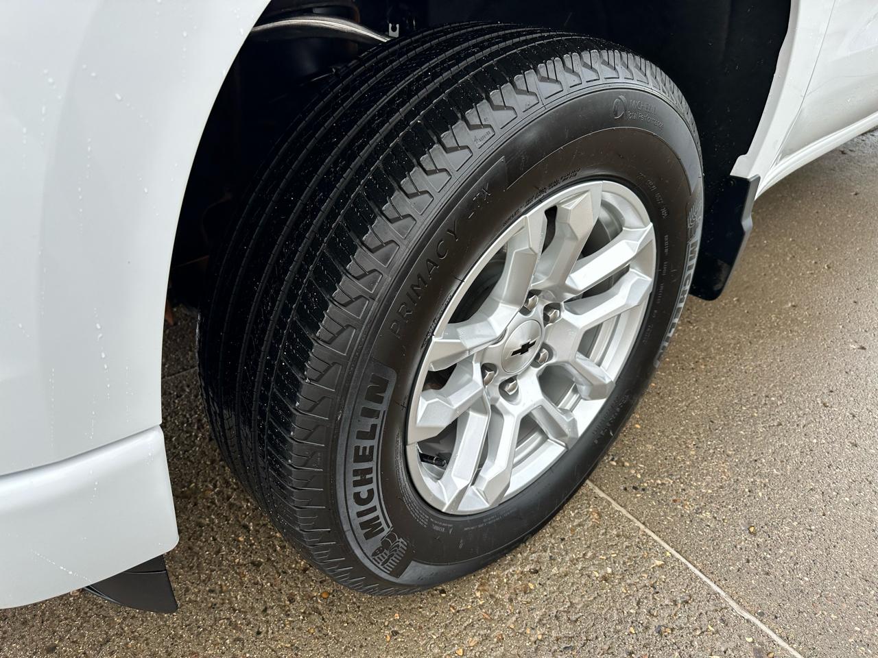 Chevrolet Silverado 1500 RST Crew Cab 4WD 2026