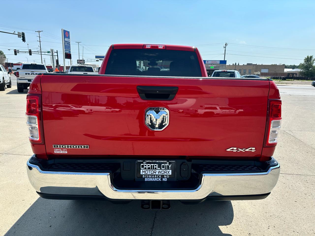 RAM 2500 Big Horn Crew Cab 4WD SWB 2024