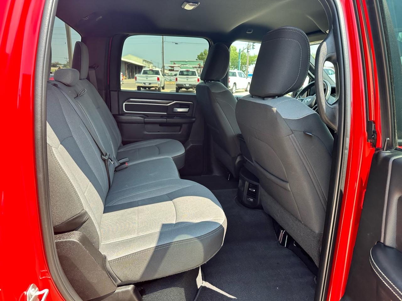 RAM 2500 Big Horn Crew Cab 4WD SWB 2024