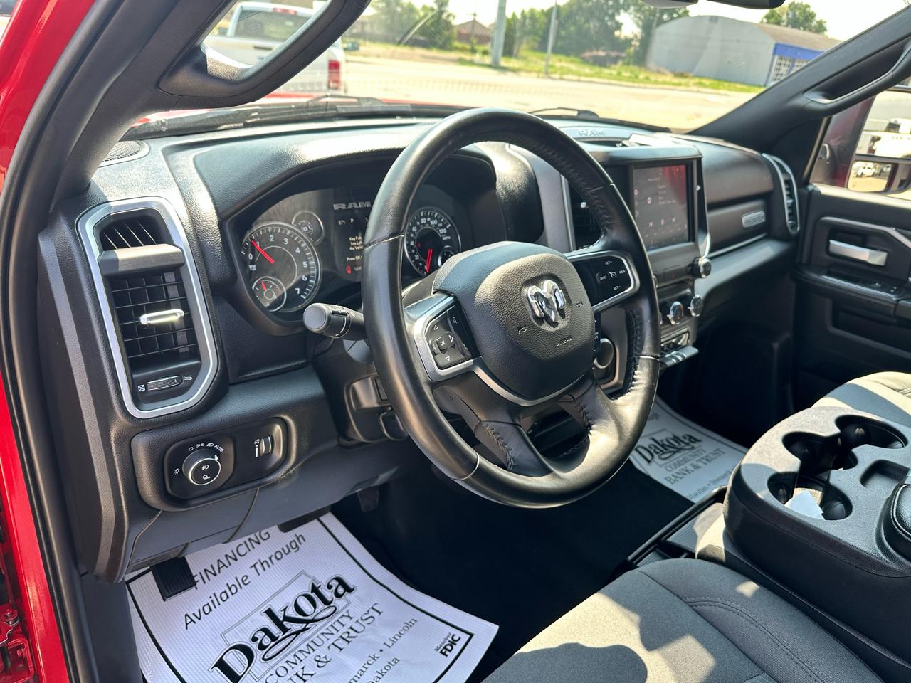 RAM 2500 Big Horn Crew Cab 4WD SWB 2024