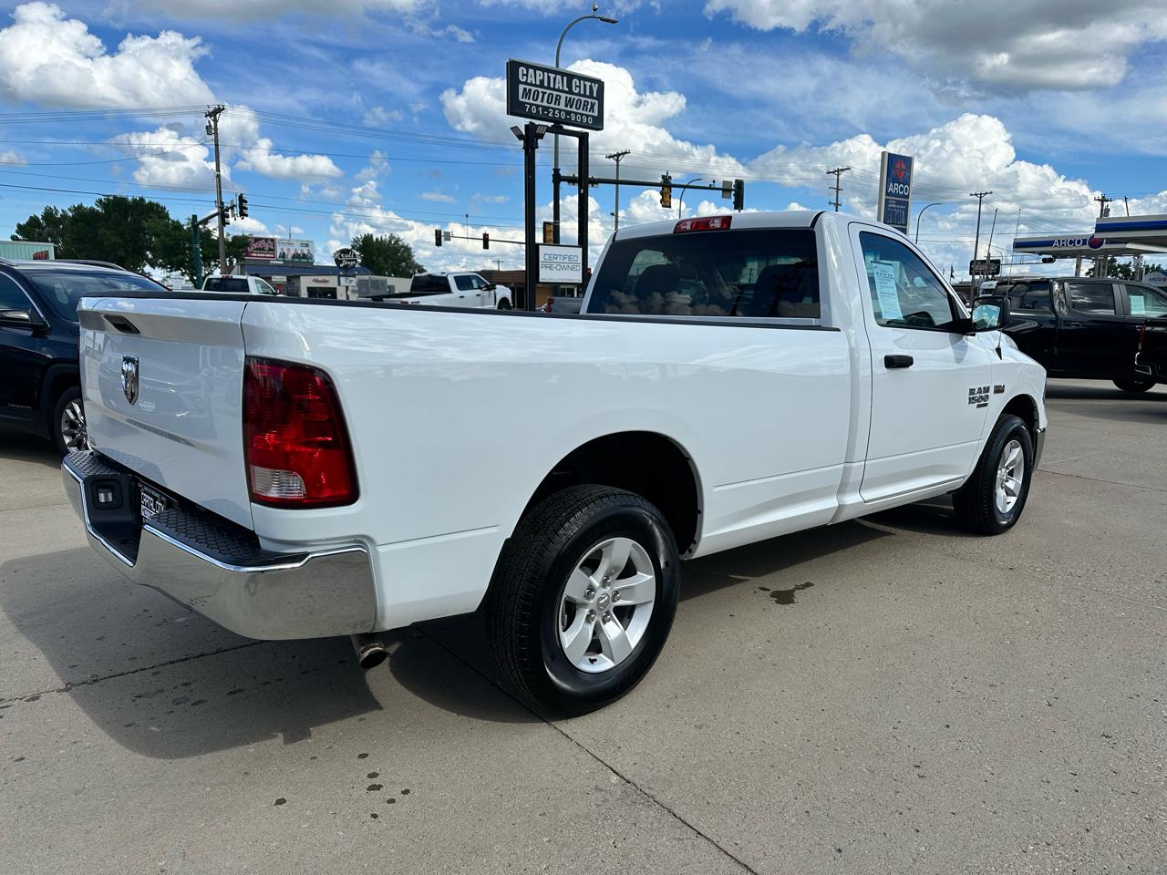 RAM 1500 Classic Tradesman Regular Cab LWB 4WD 2023