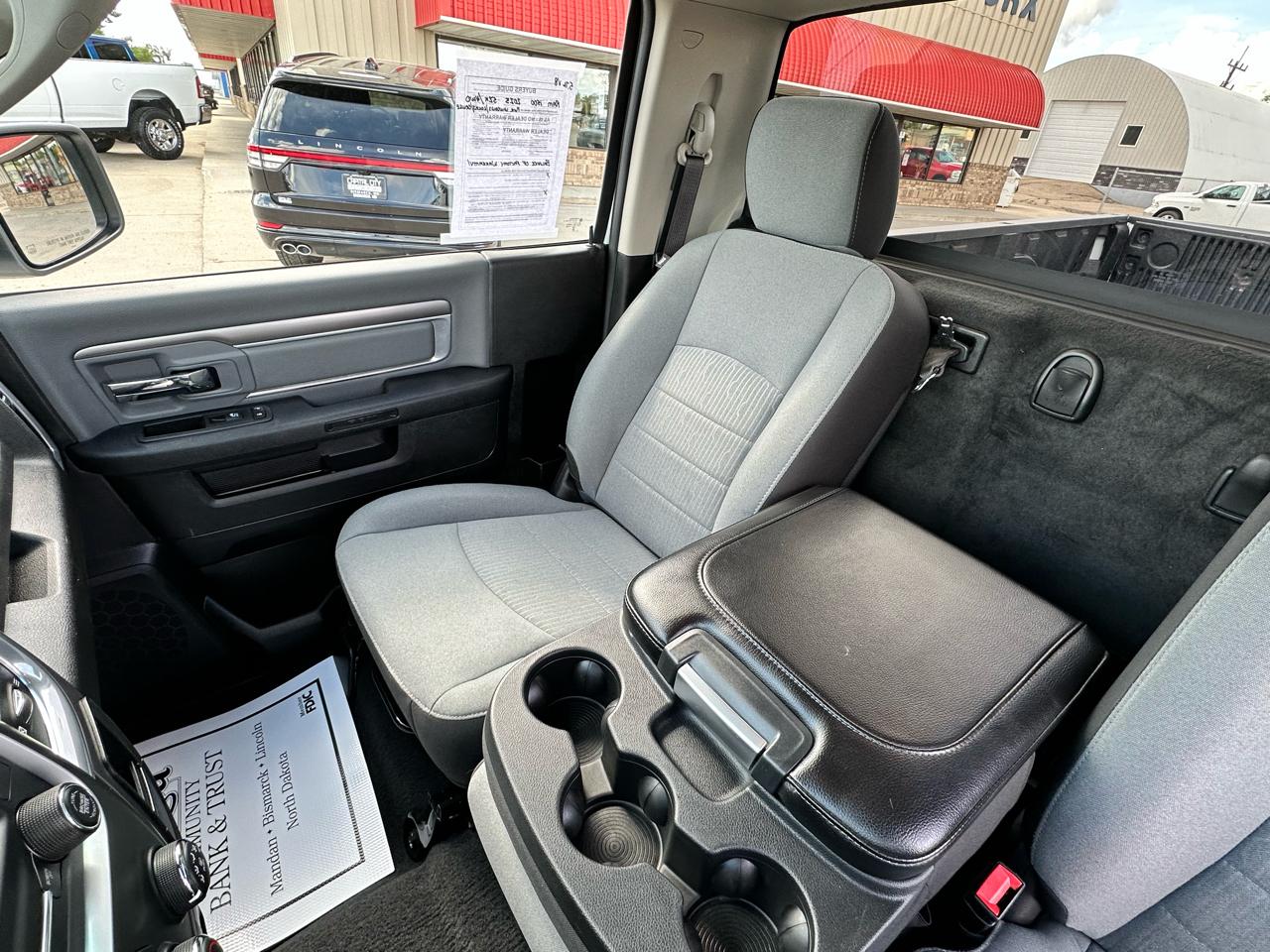RAM 1500 Classic Tradesman Regular Cab LWB 4WD 2023