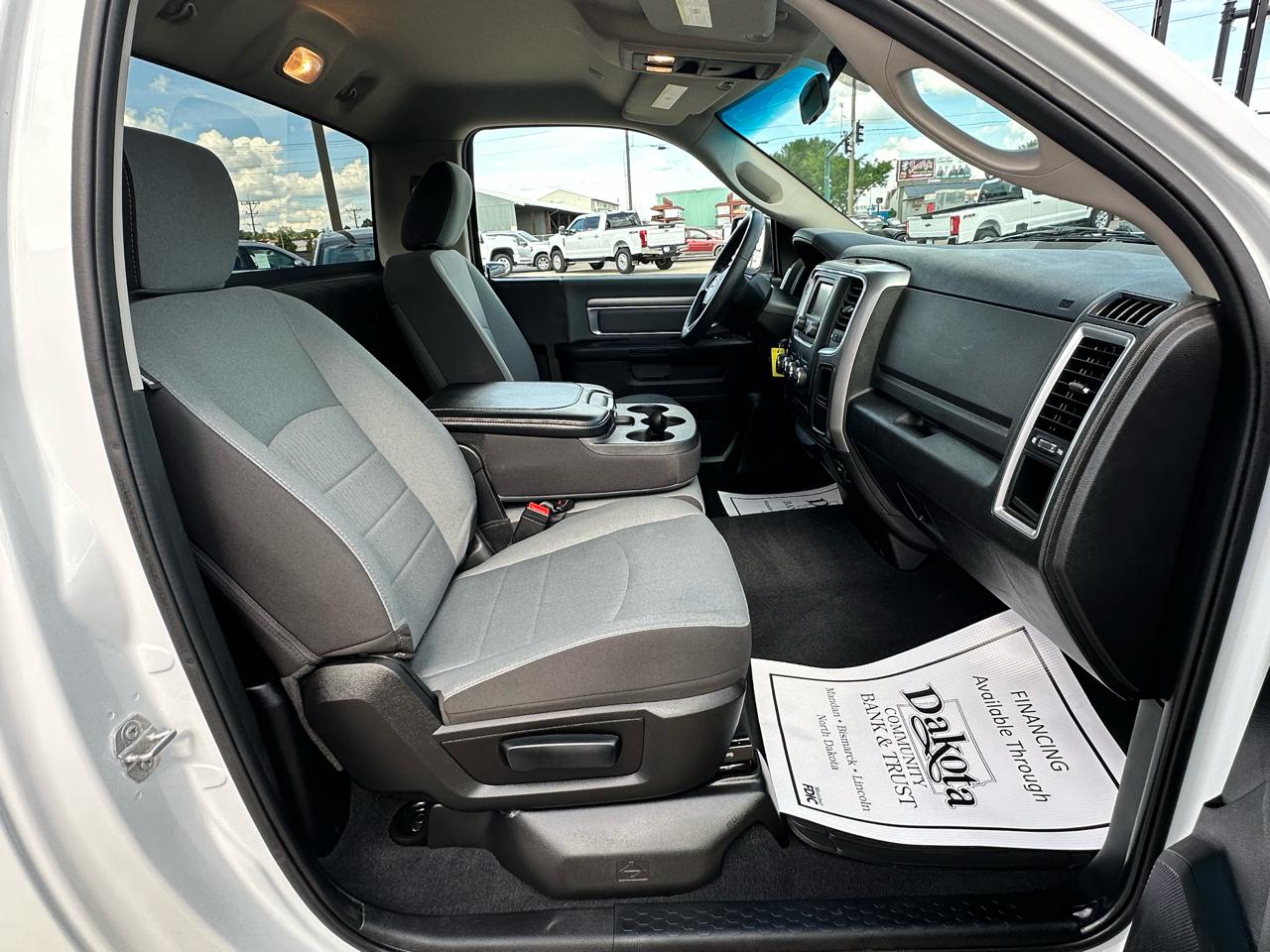 RAM 1500 Classic Tradesman Regular Cab LWB 4WD 2023