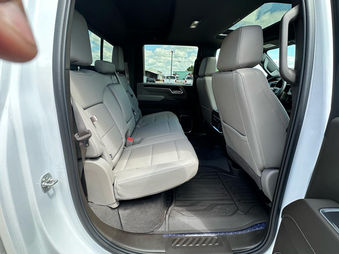 GMC Sierra 3500HD SLT Crew Cab 4WD 2025