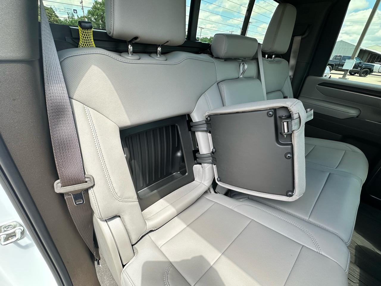 GMC Sierra 3500HD SLT Crew Cab 4WD 2025