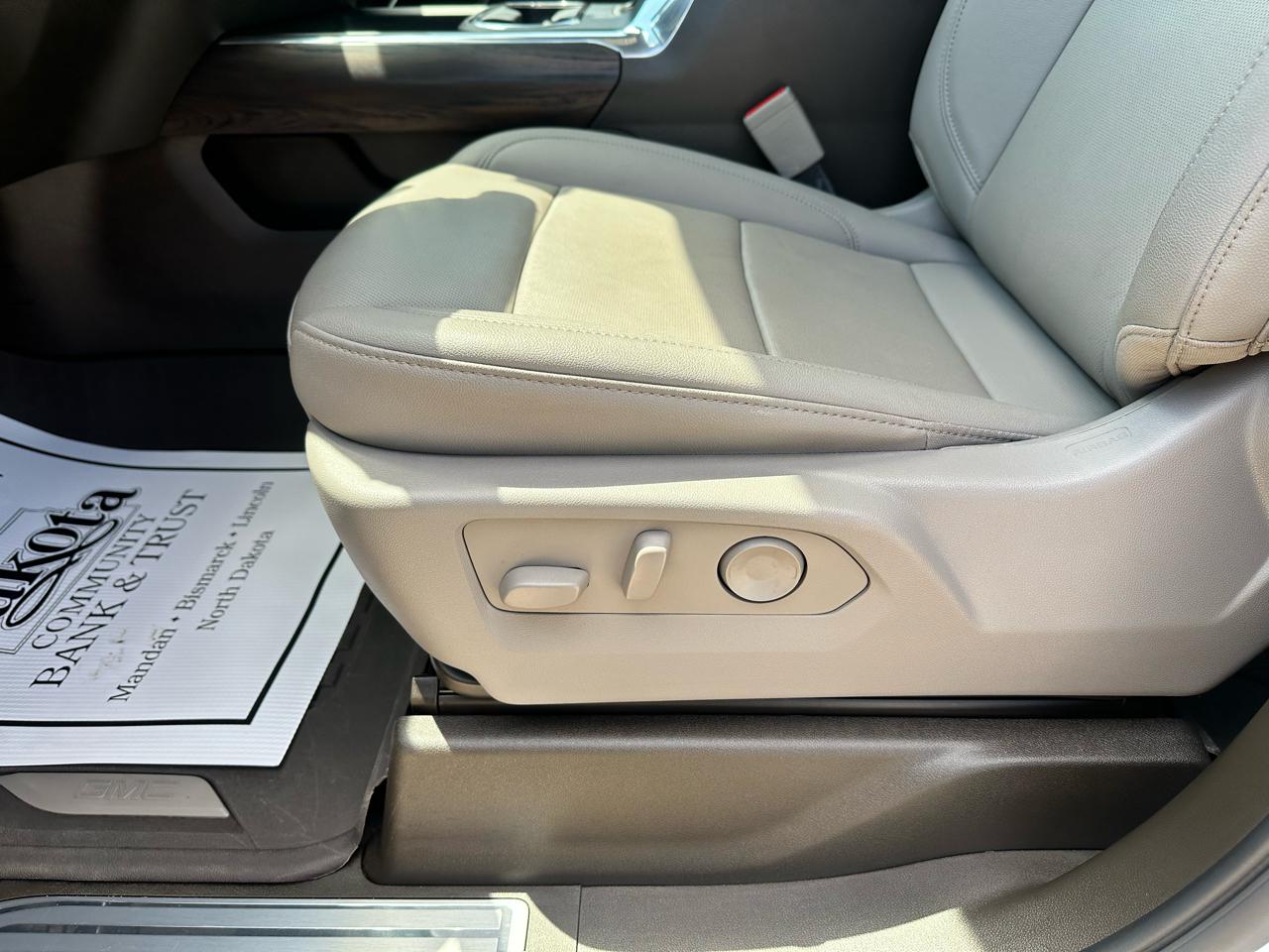 GMC Sierra 3500HD SLT Crew Cab 4WD 2025
