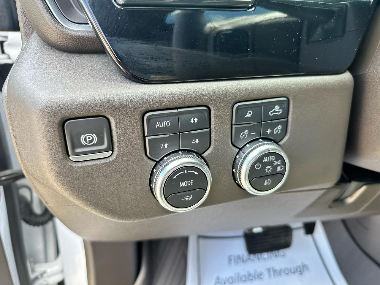 GMC Sierra 3500HD SLT Crew Cab 4WD 2025